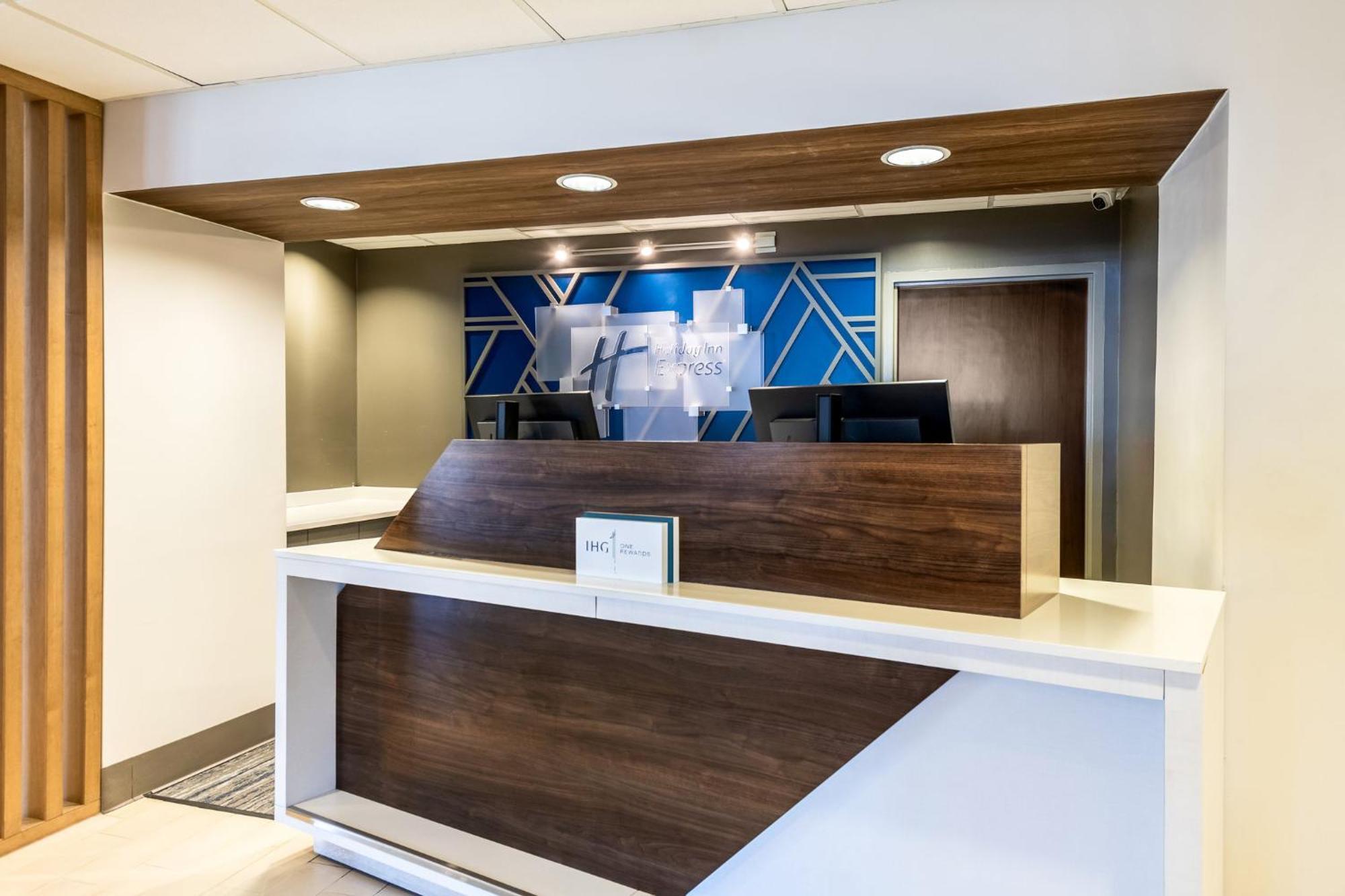 Holiday Inn Express Hotels- Hampton By Ihg Exteriér fotografie