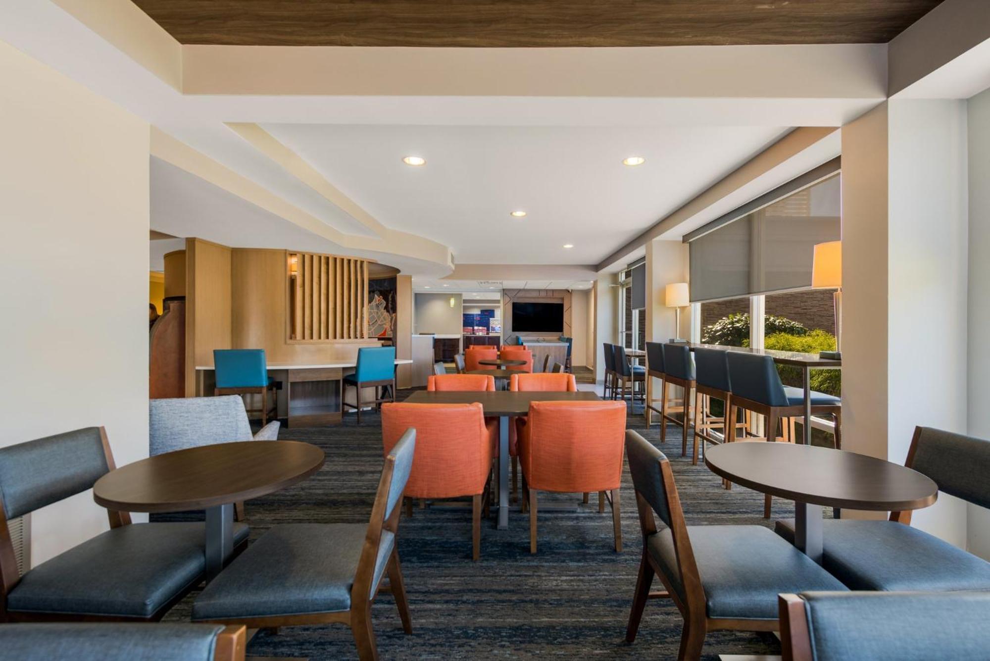 Holiday Inn Express Hotels- Hampton By Ihg Exteriér fotografie