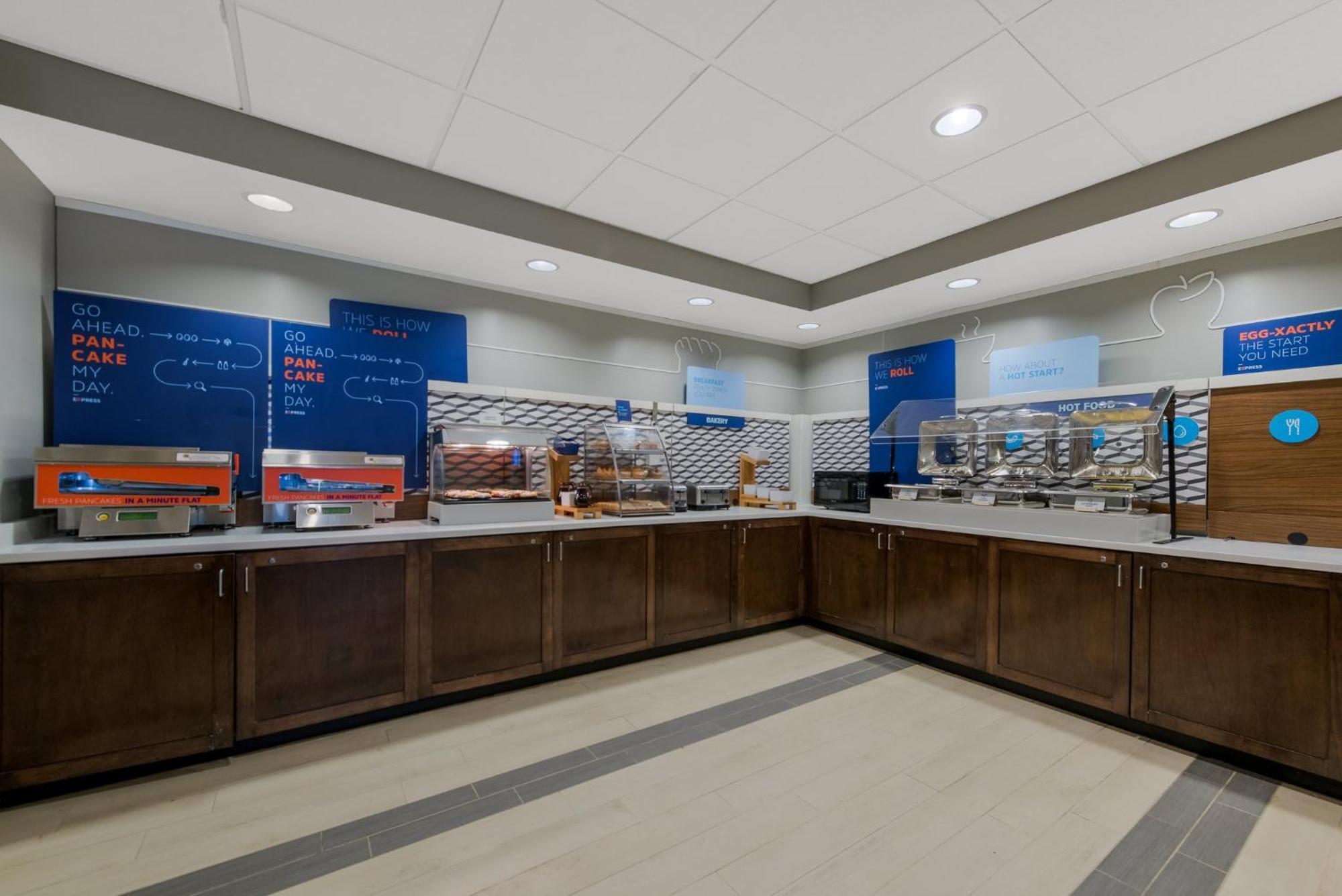 Holiday Inn Express Hotels- Hampton By Ihg Exteriér fotografie